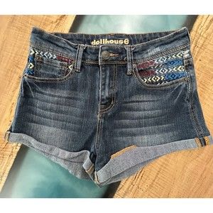 dollhouse NWOT Shorts Aztec Size 6 w28 Dark Wash Blue Denim Rolled Cuff Stretch